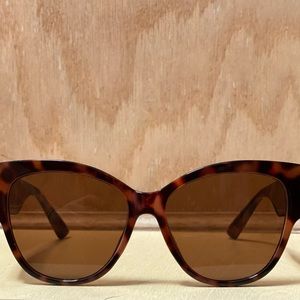MANGO oversized Sunglass tortoiseshell
